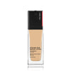 Liquid Make Up Base Shiseido Synchro Skin Radiant Lifting Nº 250 Sand Spf 30 30 ml